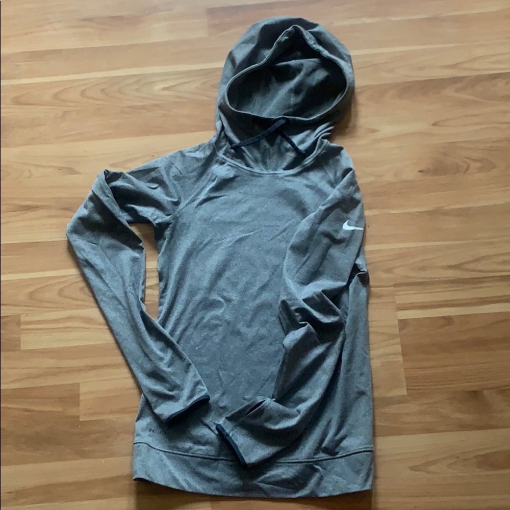 Women’s Nike Pro hoodie Small